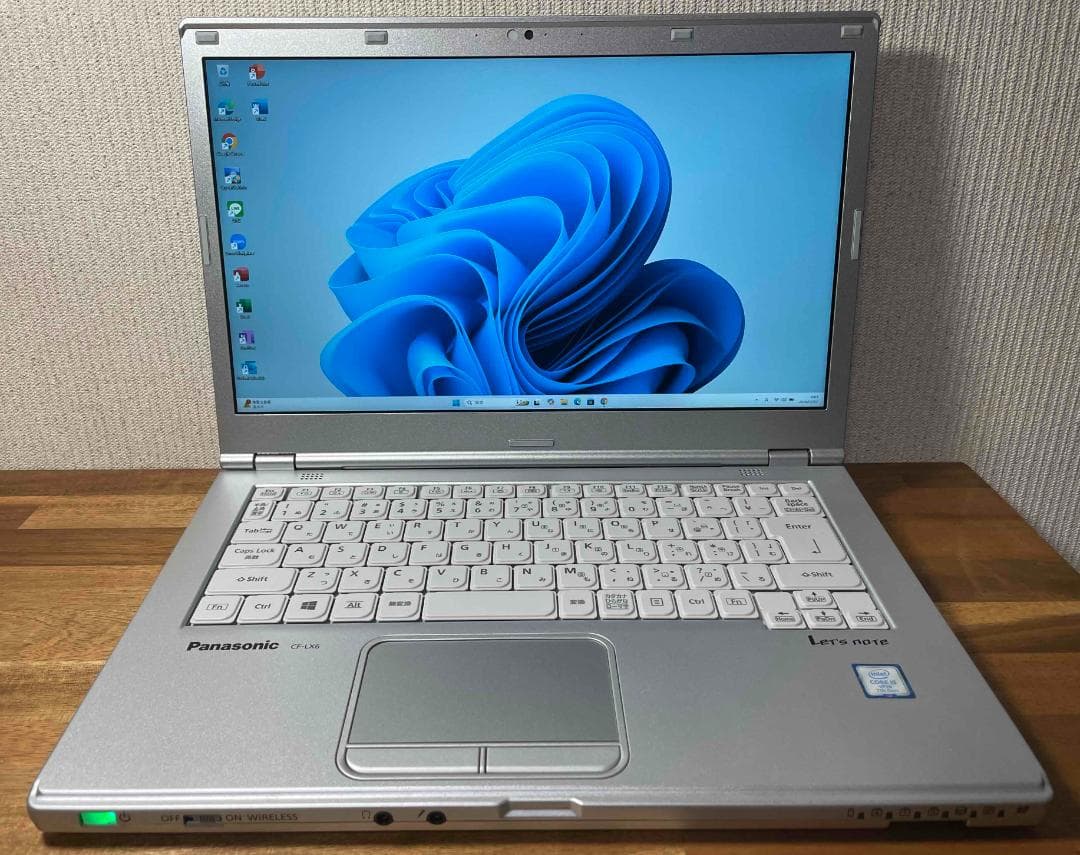 Win11 Office2024 CF-LX6 メモリ8GB SSD256GB