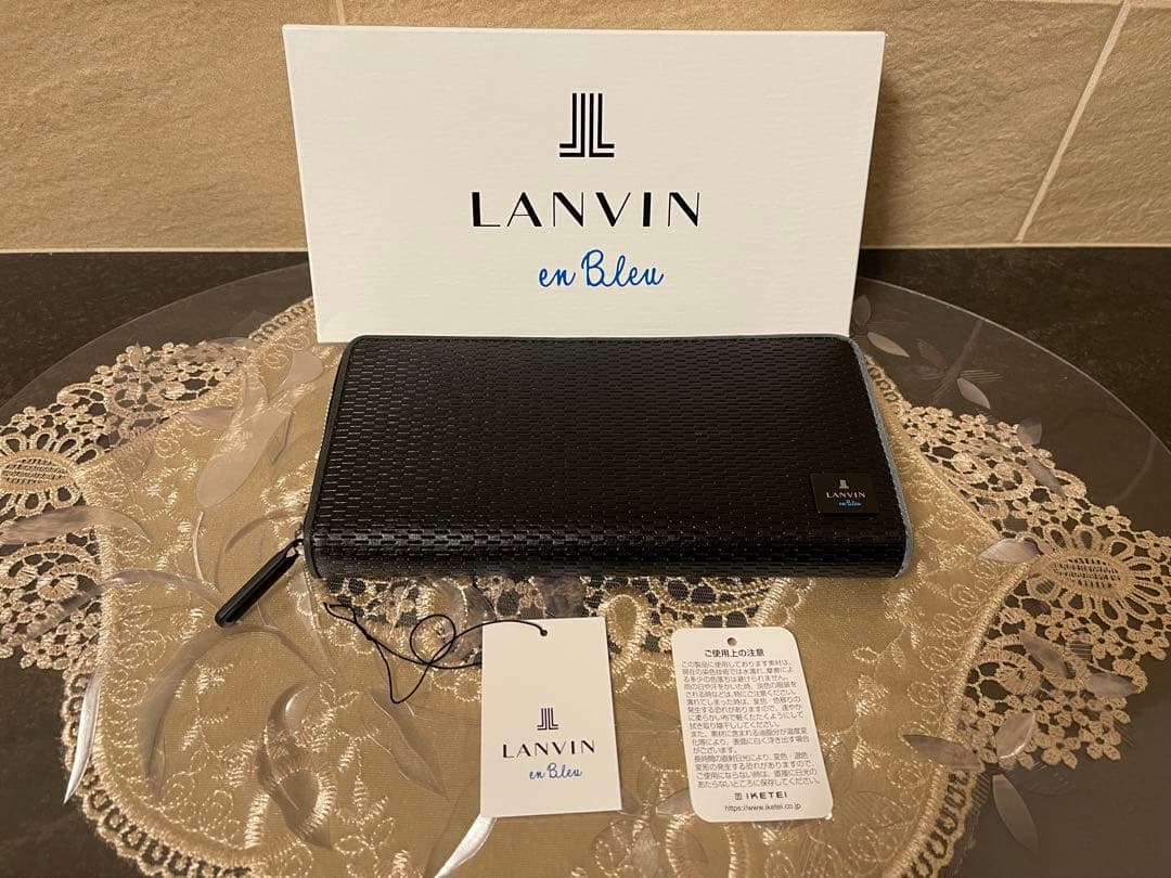【新品】LANVIN en Bleu　長財布　黒　17,600円