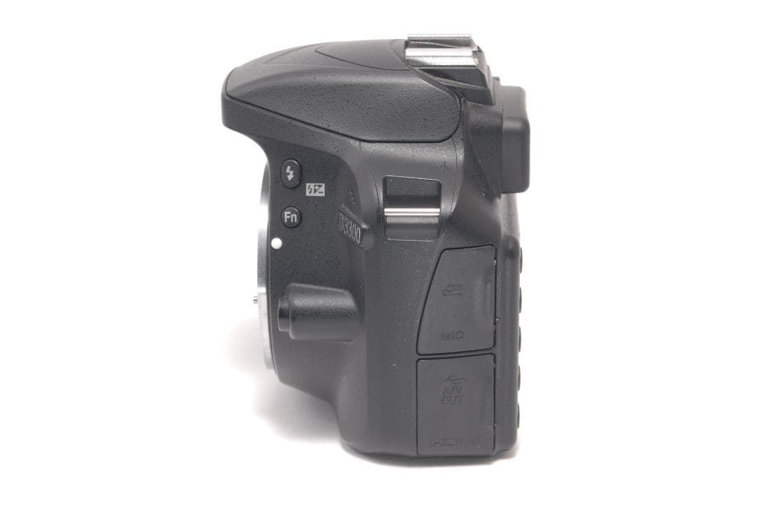 ⭐️カメラデビューにも⭐️Nikon D3300 ニコン デジタル一眼レフ