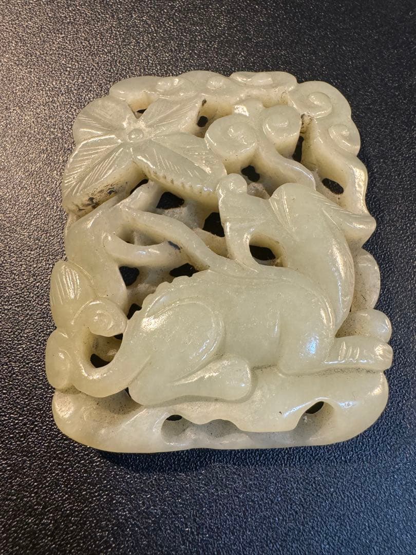 犬　本玉 天然石古砡 和田玉 清時代中国古美術骨董 雕刻 開運風水 極細工