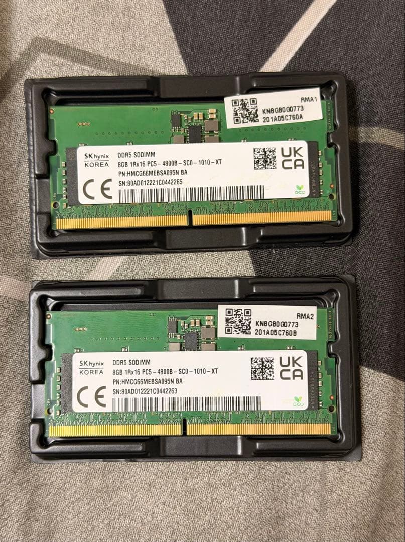 SODIMM DDR5 SKhynix 16GB (8GBx2枚)
