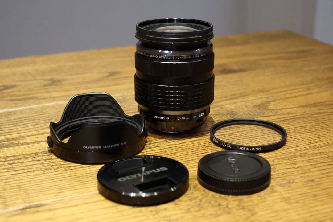 Olympus 12-40mm f/2.8 ズームレンズ