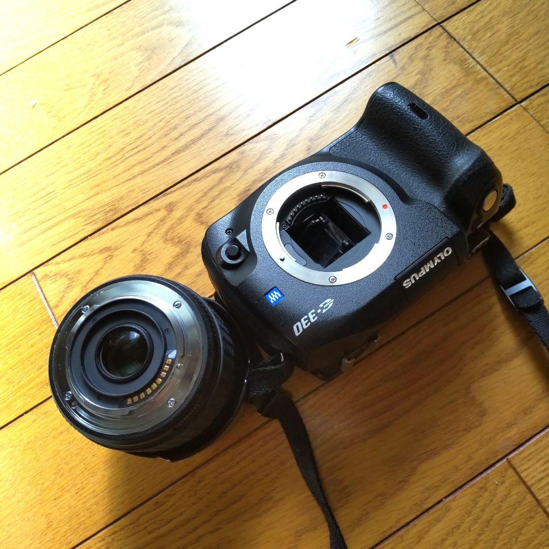 OLYMPUS E-330 デジタル一眼レフカメラ + レンズ