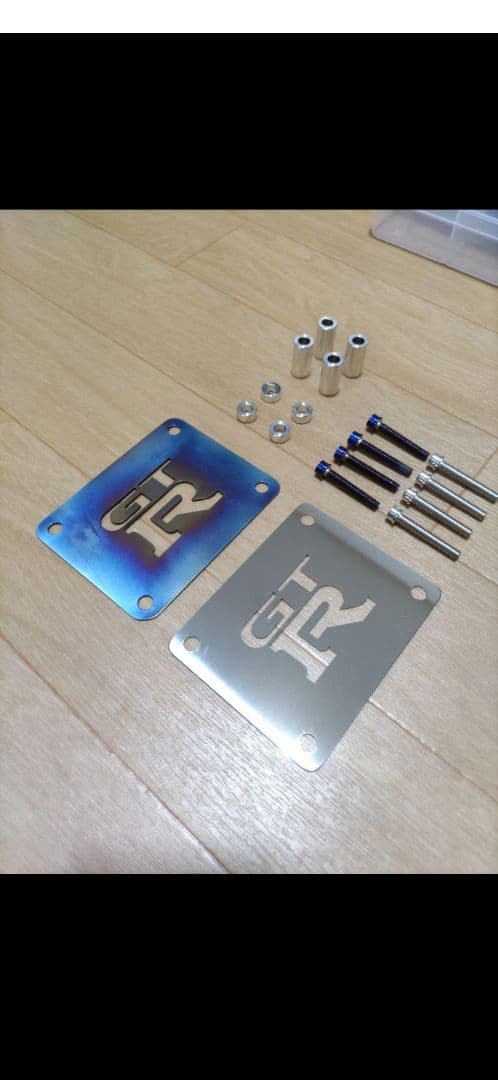 RB26 プラグカバー チタン プレート スカイライン　BNR32 BNR34
