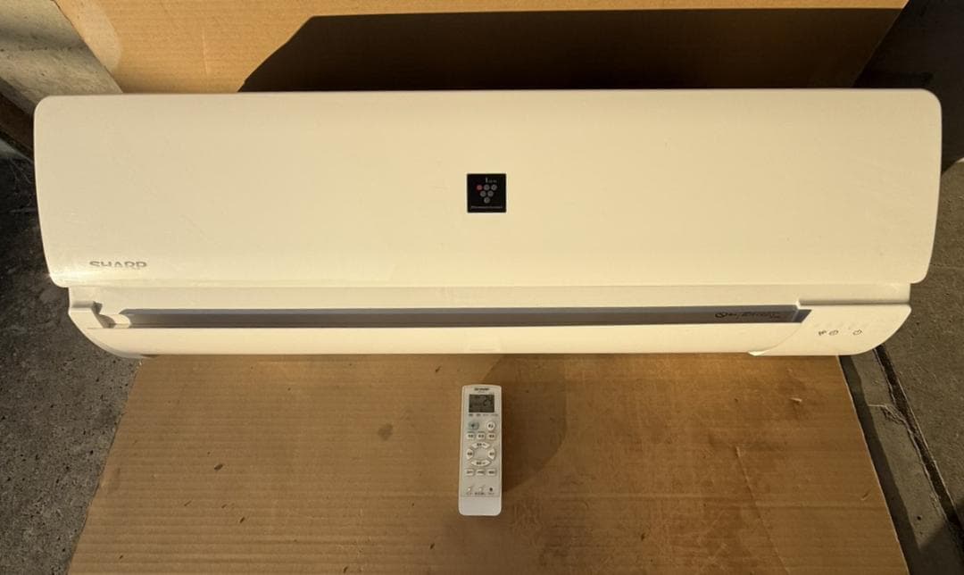 SHARP エアコン本体 ホワイト リモコン付き