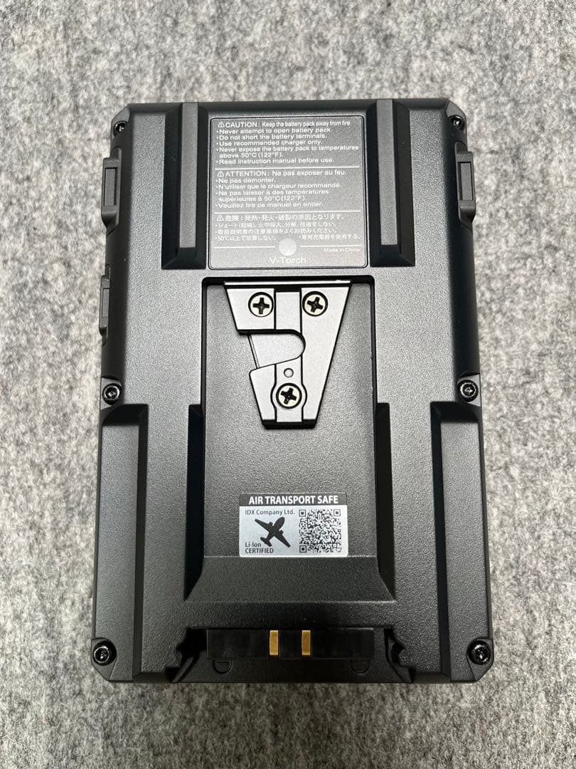 s*a様 IDX DUO-C98P Vマウントリチウムイオンバッテリー(98Wh