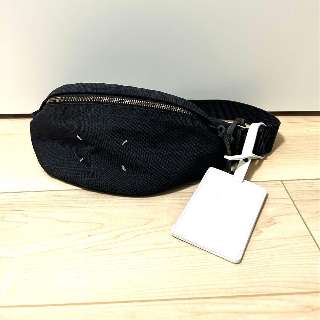 Maison Margiera 11 ボディバッグ ブラック パスケース付