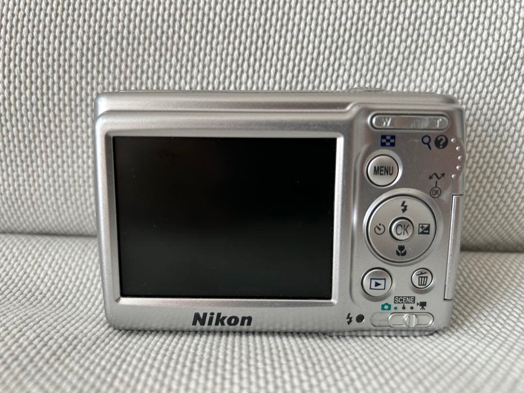 Nikon COOLPIX コンパクトデジタルカメラ