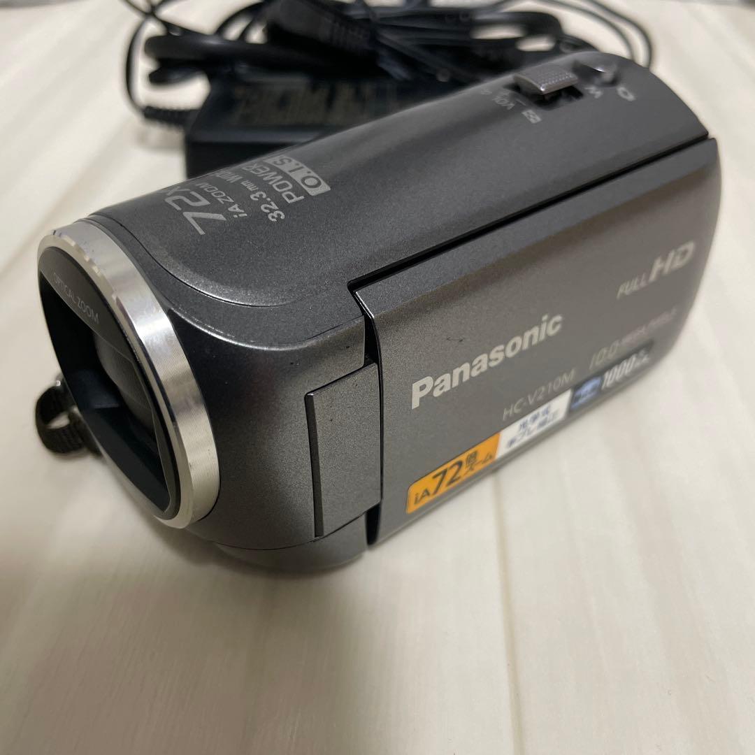 Panasonic HC-V210M ビデオカメラ