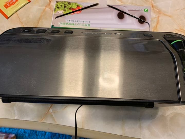 フードサーバー