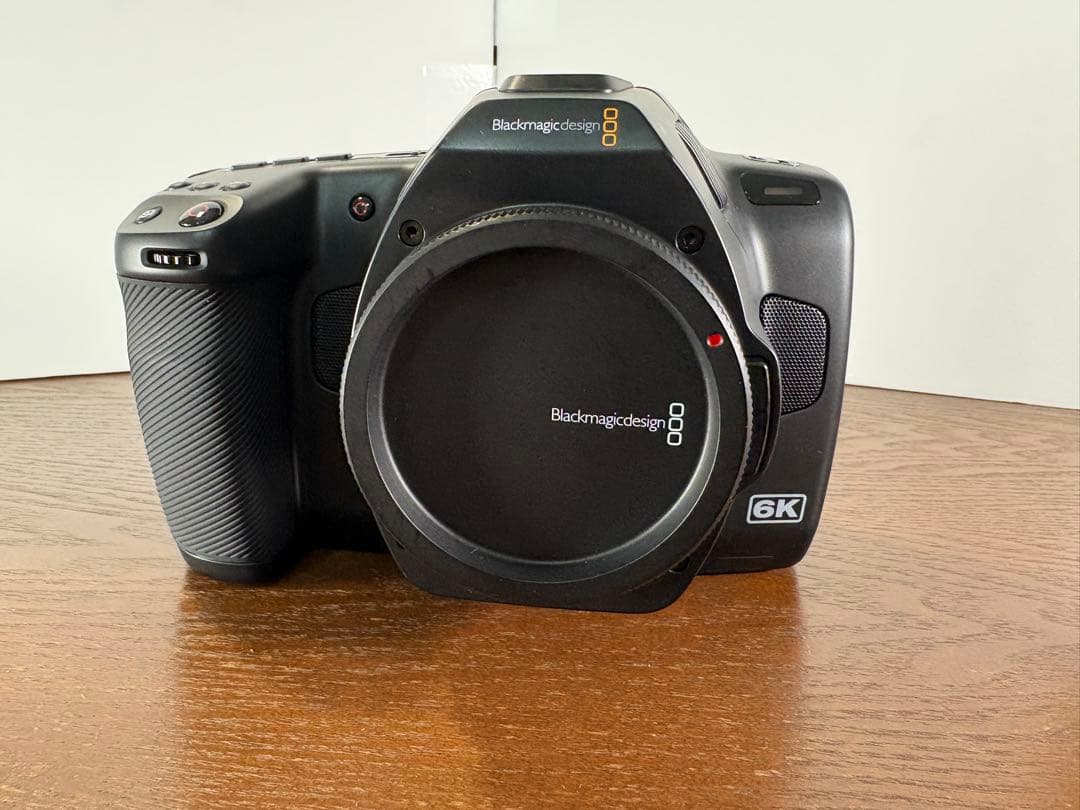ビデオカメラ Blackmagic Pocket Cinema Camera 6KPro EF