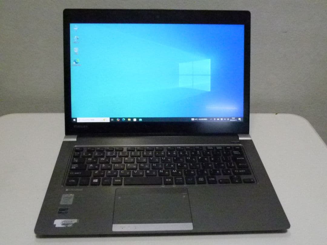 東芝 Dynabook R63/P i5-5300U 13.3 FHD 中古品