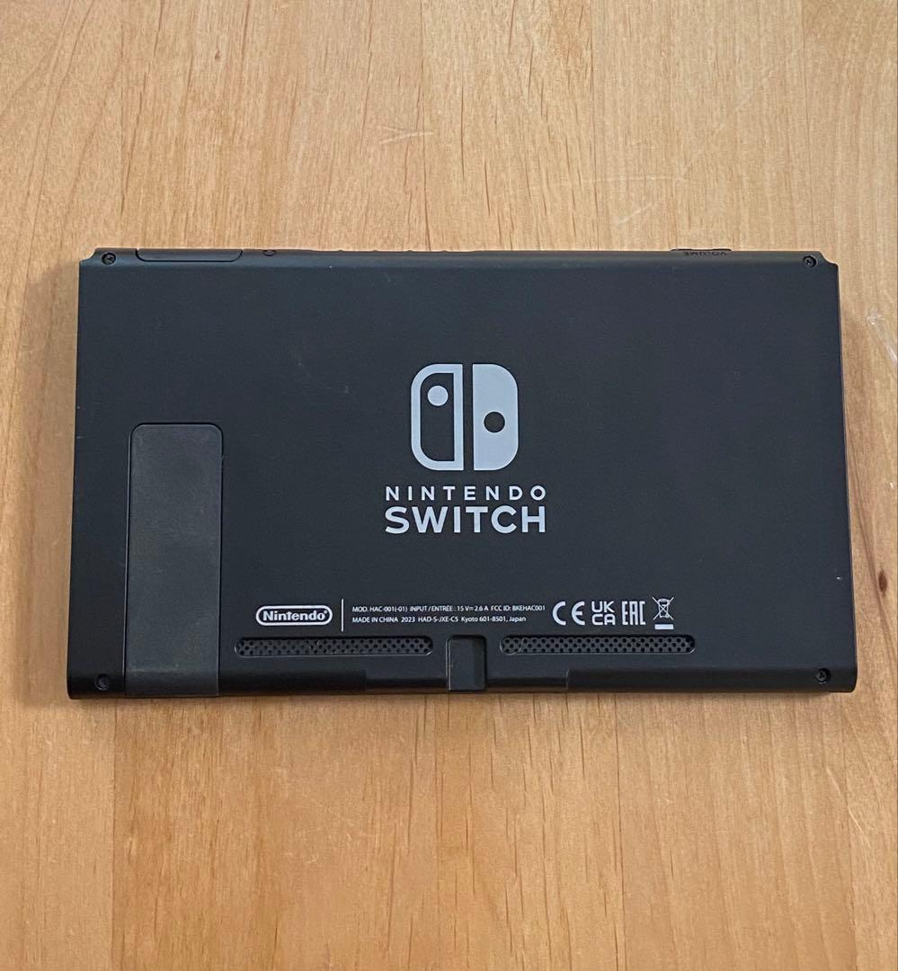 美品　Nintendo Switch本体　2023年製