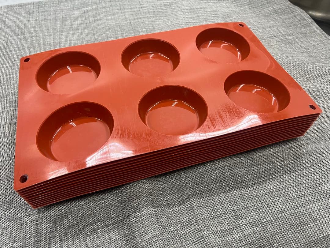 シリコマート社 製菓シリコン型 6個取 SF046 フランモールド70 12枚