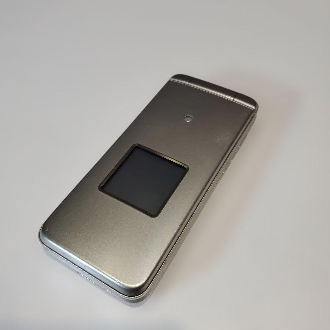 KYF41 かんたんケータイ au