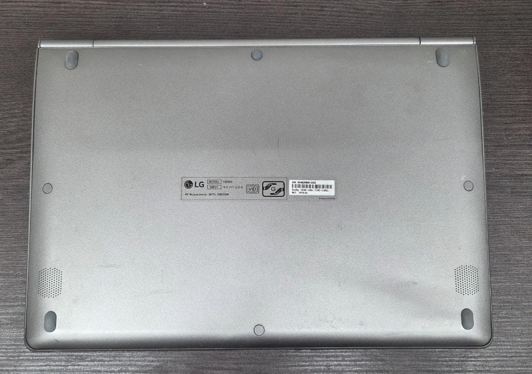 LG gram 13インチ / i5 / 16G/ 256Gb / Win11