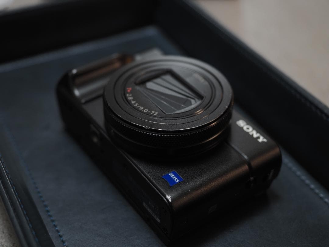 ソニー DSC-RX100M7