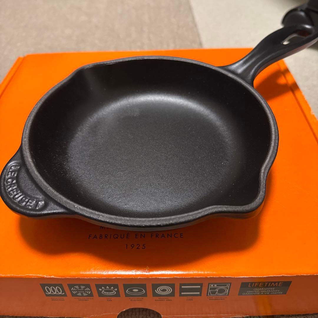 ル・クルーゼ スキレット 16cm マットブラック 黒 フライパン 新品 未使用