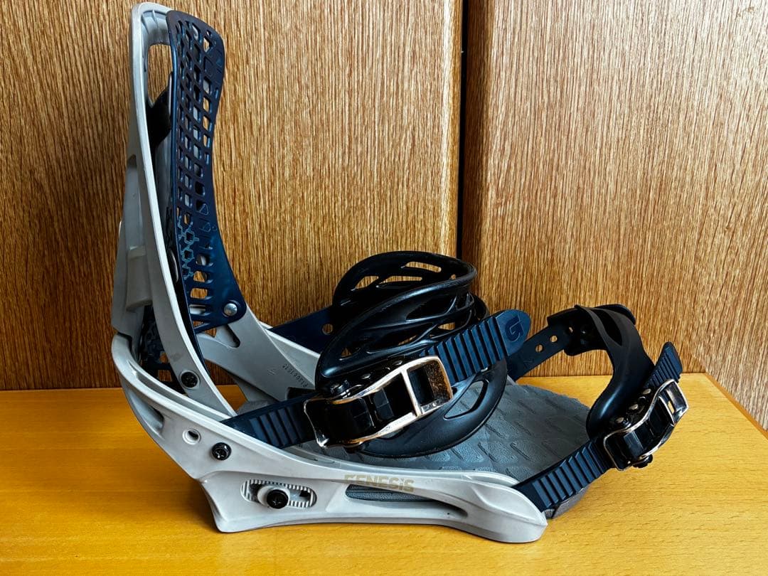 バートンBURTONバインディング【ジェネシスTT（M）】ゲンテンスティック等に