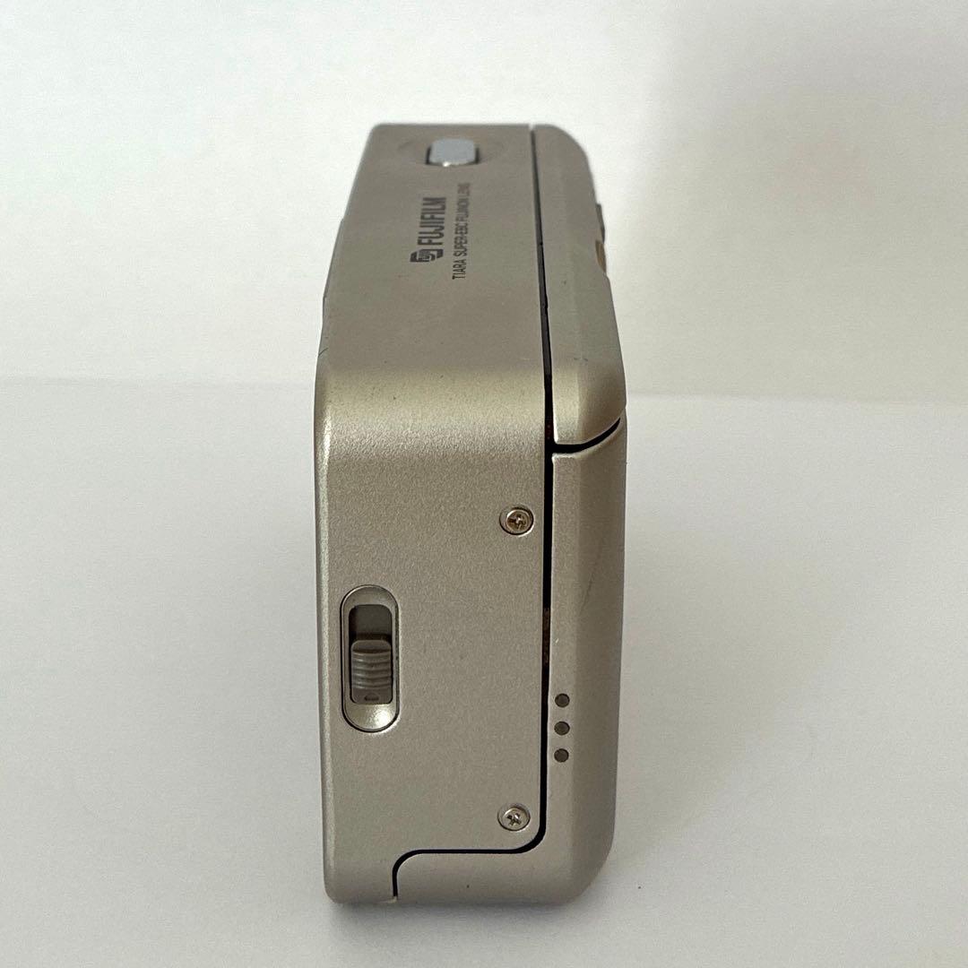 ティアラ FUJIFILM TIARA II フィルムカメラ【中古】