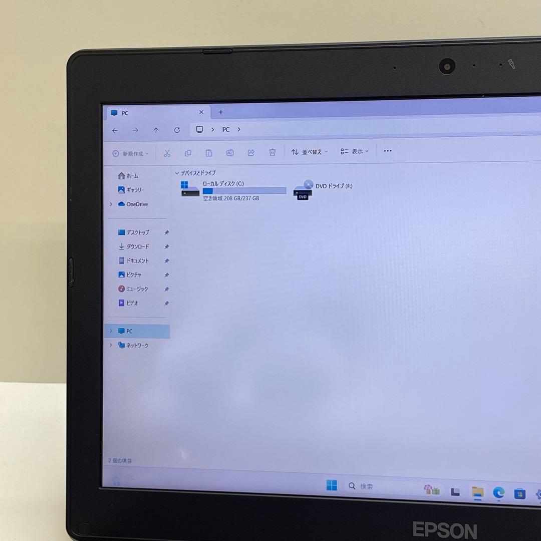 Windowsノート本体 #752 EPSON Endeavor NJ4100E i5-7200U 8GB