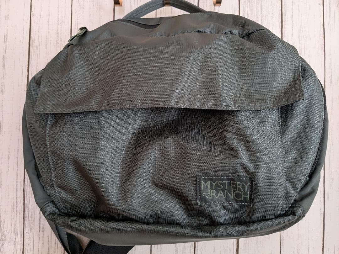 ミステリーランチ　ディストリクトプロ　ミネラルグレー