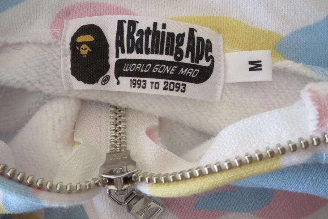 A Bathing Ape パーカー Mサイズ　シャーク