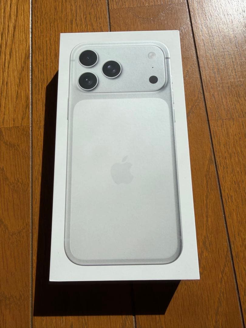 iPhone17ProMax 256GB シルバー