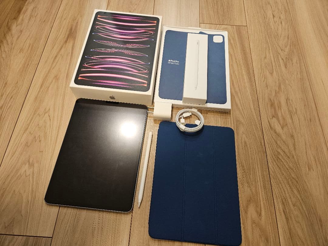 ipad pro 11インチ 第4世代 バッテリー100% 付属あり