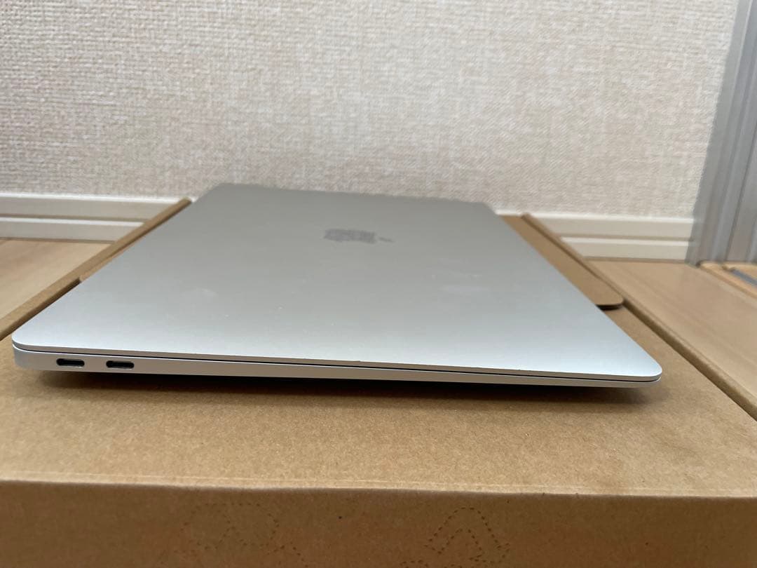 ⚓TAI426⚓ mac book air m1 メモリ8GB