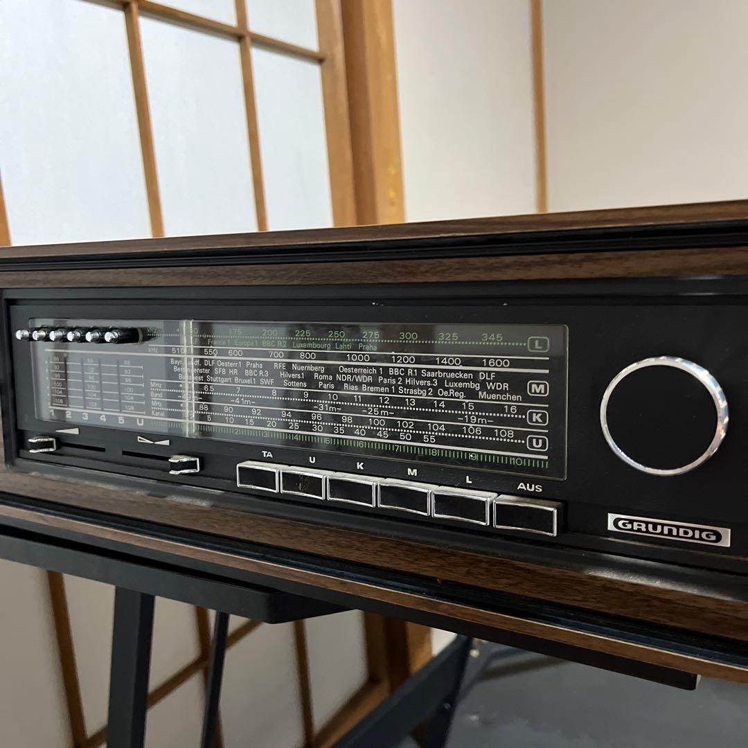 GRUNDIG RF 731 ラジオ
