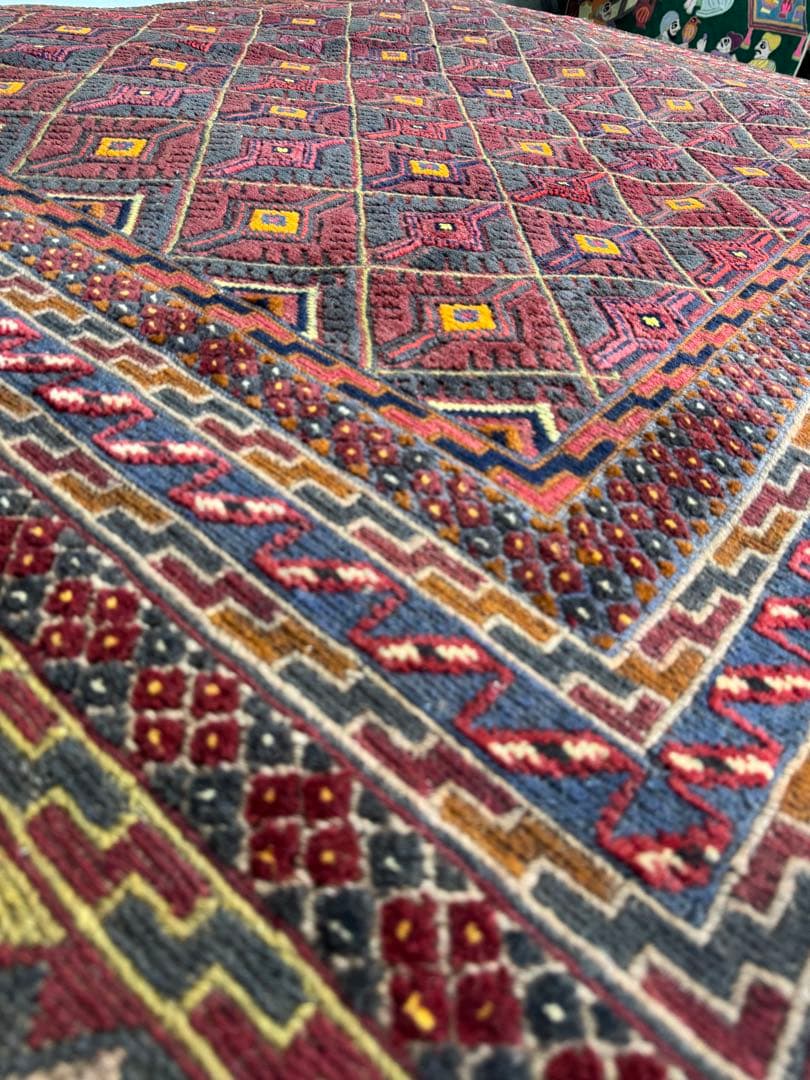 アフガニスタン手織り絨毯 スーパーファイン マシュワニ産 ラグ