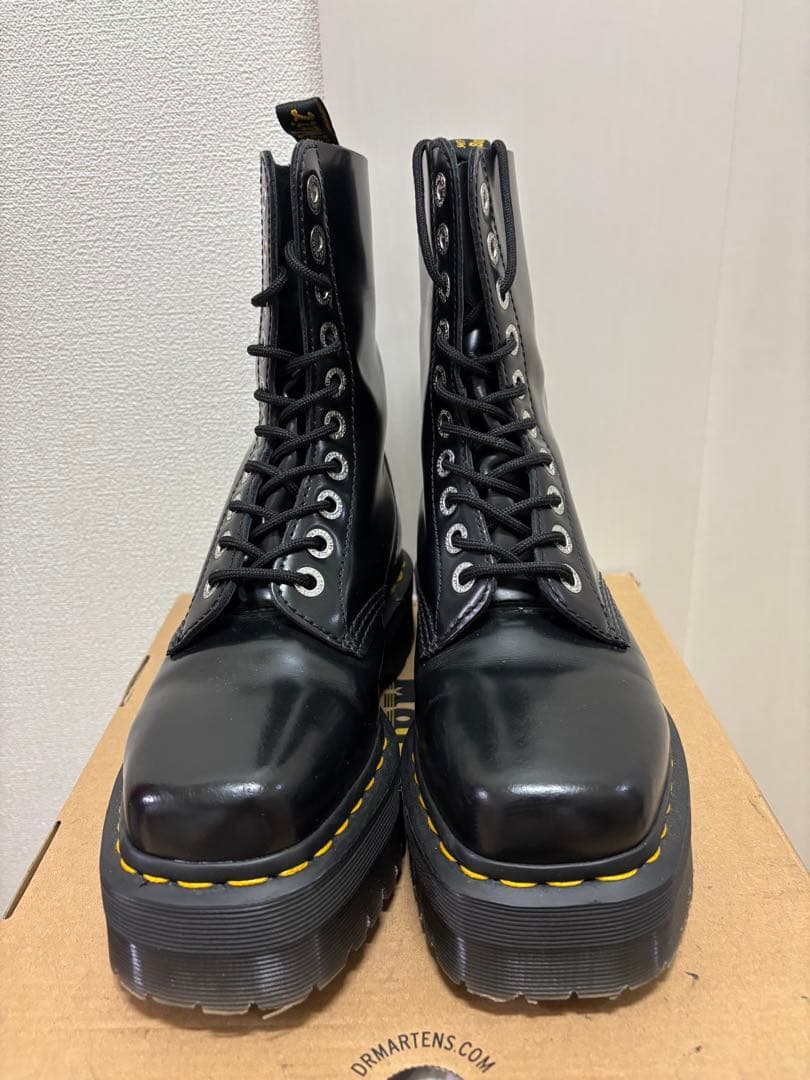 Dr. Martens 1490 QUAD SQUARED 10ホール　厚底