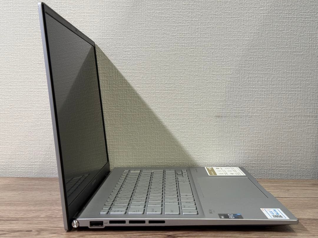 [第13世代 core i7] ASUS Zenbook 16G 1TB