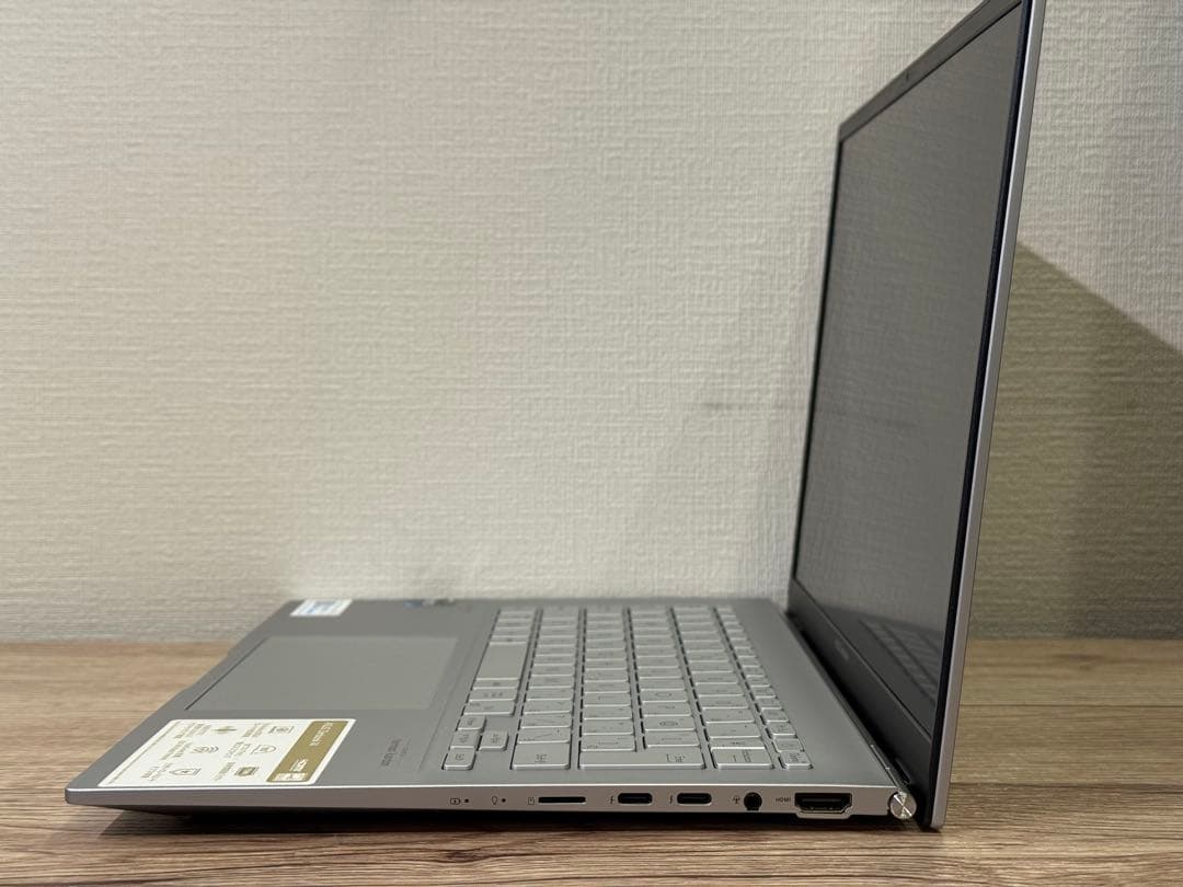 [第13世代 core i7] ASUS Zenbook 16G 1TB