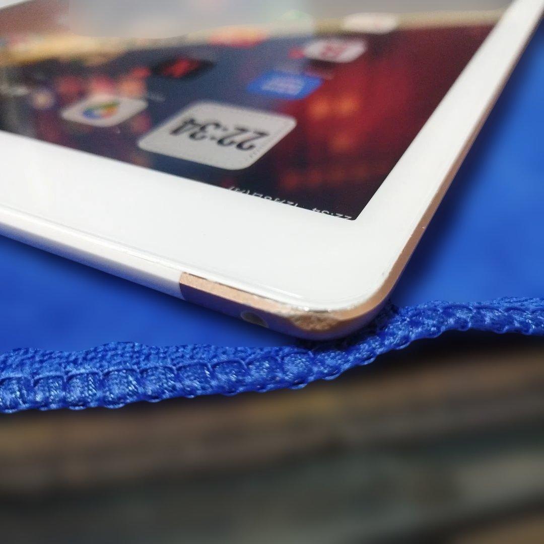 iPad 第7世代 セルラーモデル 32GB