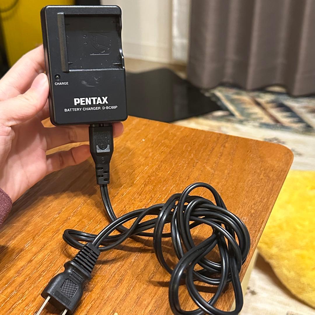 PENTAX 中古　Q-S1 ブラック　ズームレンズ2個付き　ミラーレスカメラ