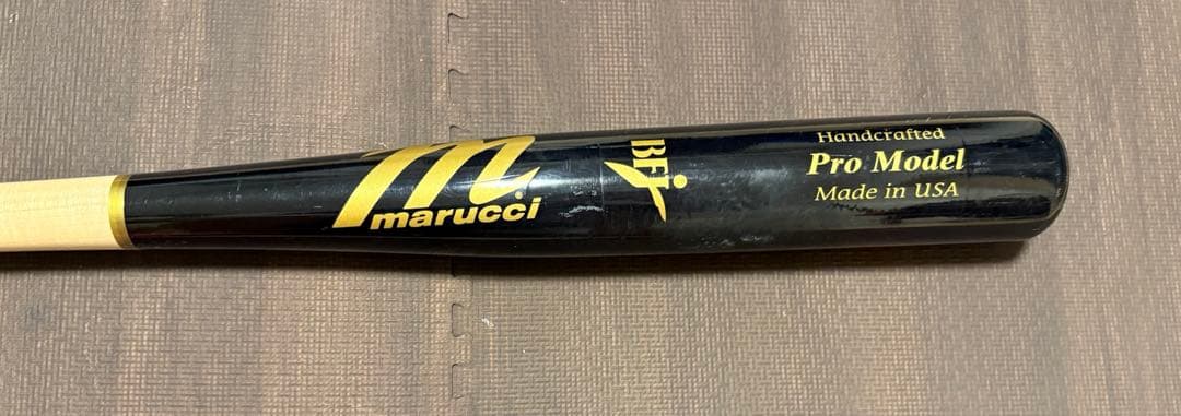 マルーチ　パックノブ　硬式木製　84センチ　バット