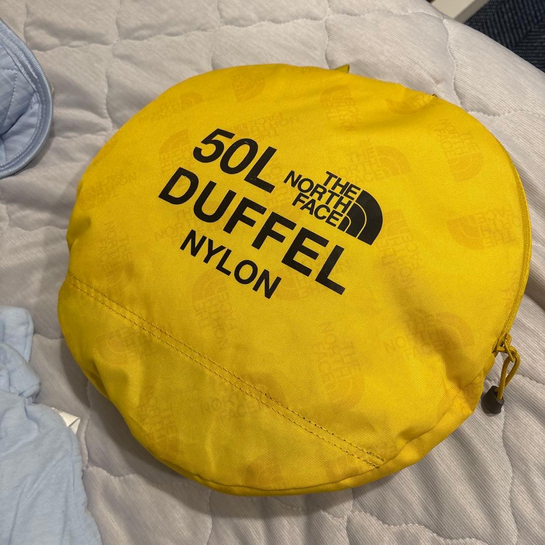 ノースフェイスでかいバッグ