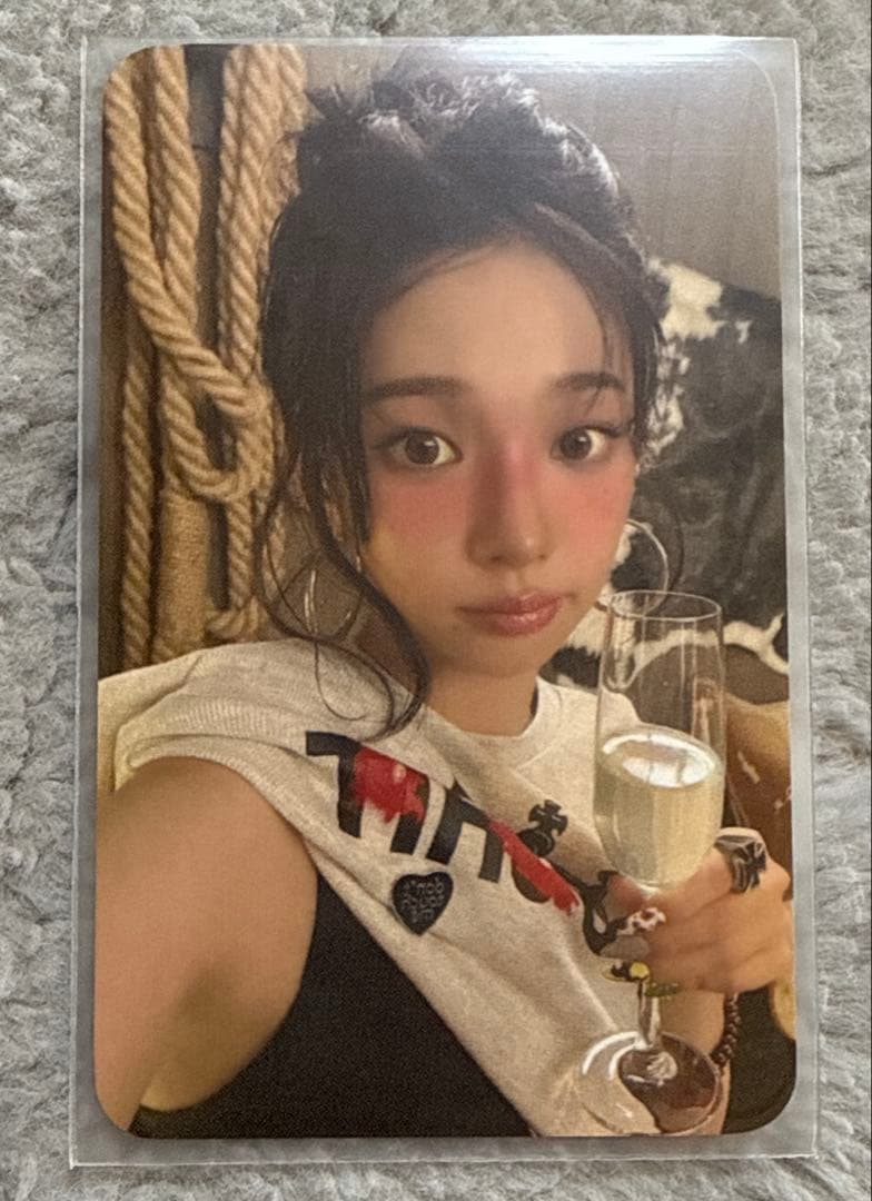 aespa rich man popup Tシャツ T-shirt カリナ