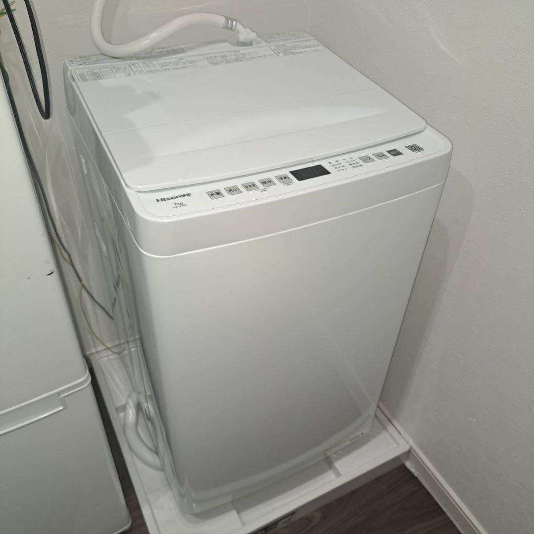 引き取り限定 ホワイト 縦型洗濯機　HWーK70J