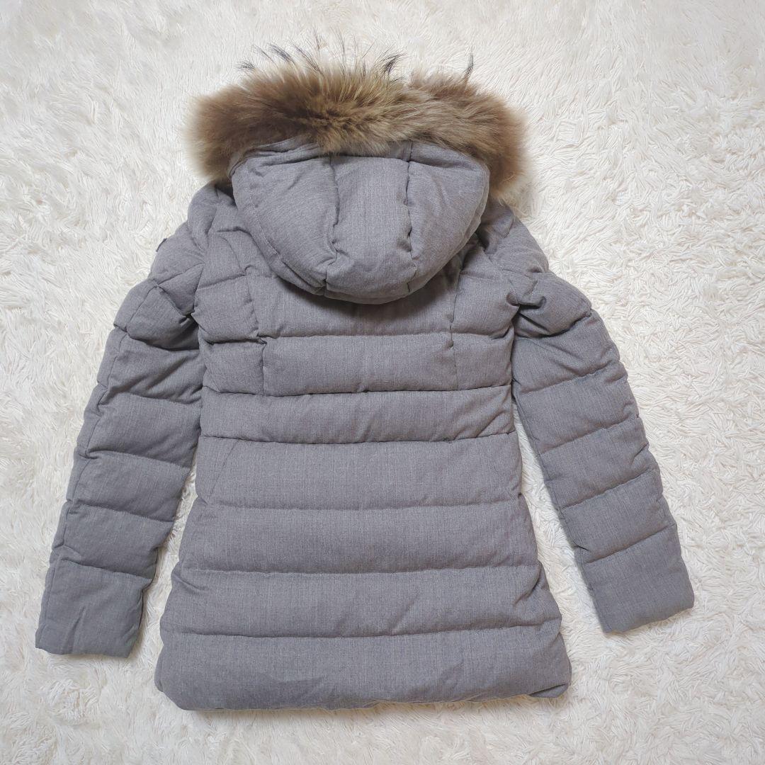 美品・人気モデル☆タトラス☆ダウンジャケット タネキファー リアルダックフェザー