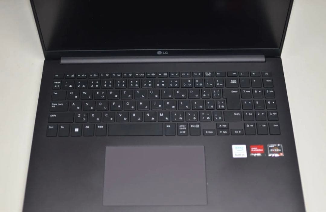 中古良品ノートパソコン LG 16U70Q