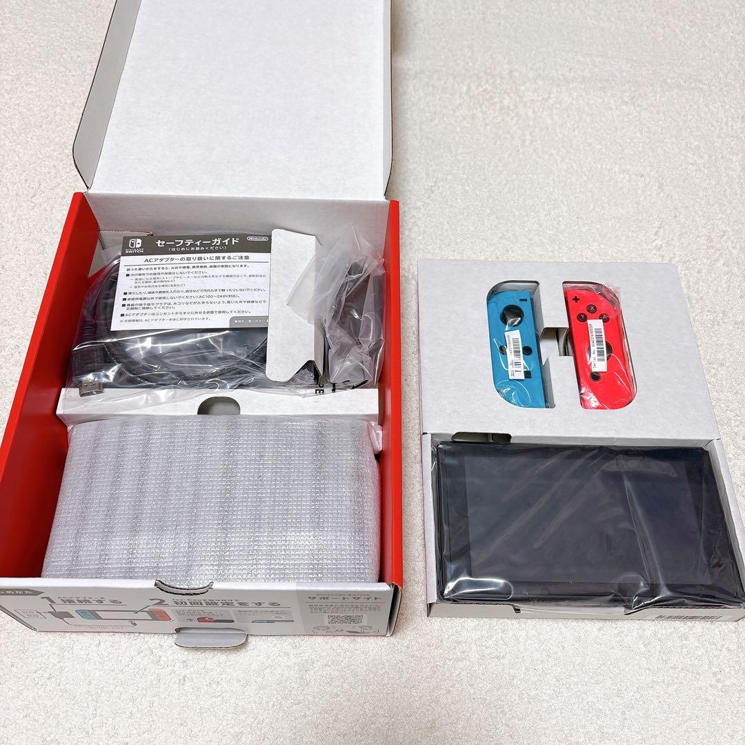 【aiNino♡ページ】任天堂Switch 本体 青/赤