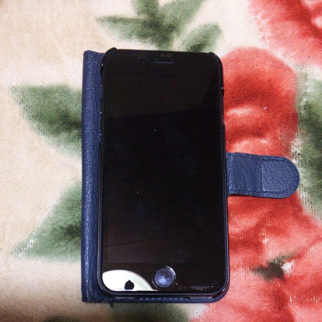 iPhone SE 第2世代 (SE2) ブラック 128 GB docomo