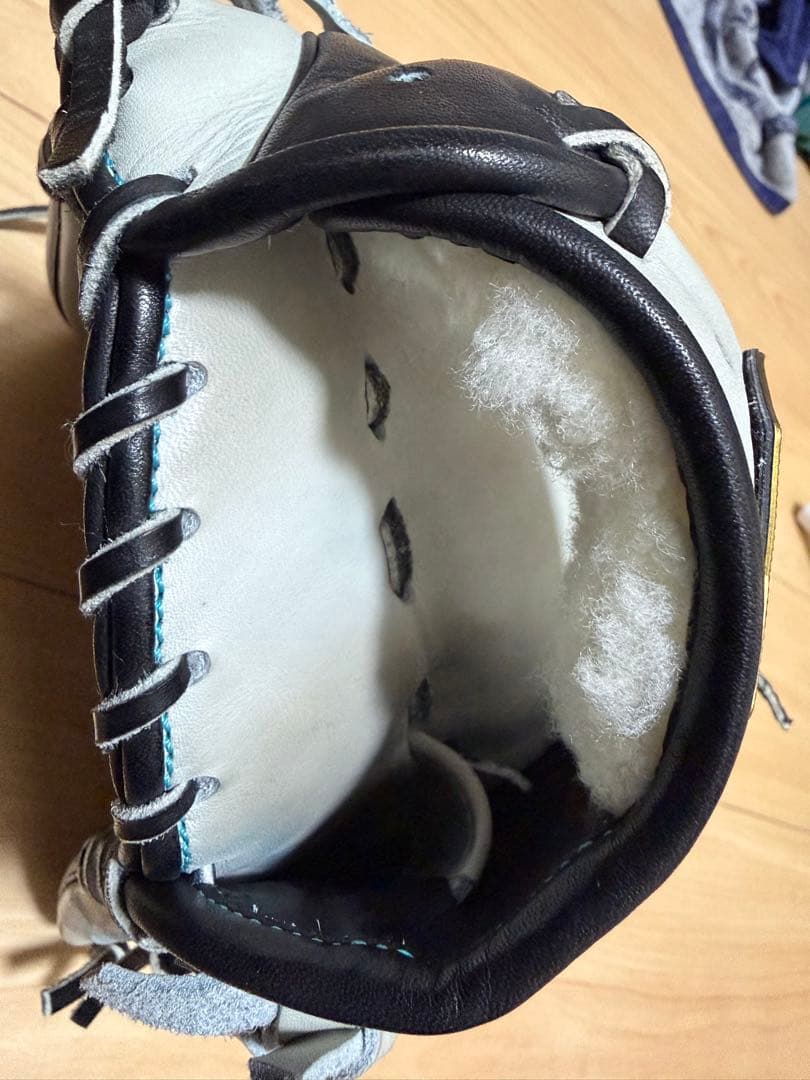 ZETT 軟式グローブ プロステイタス　源田モデル