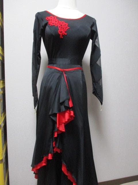 社交ダンス PastTimeパスタイム　赤と黒★3点セットアップ　パソにぴったり