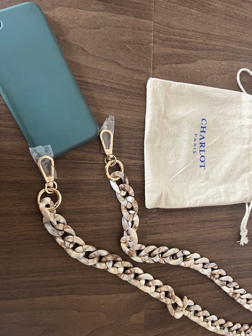 CHARLOT チェーンデザインストラップ