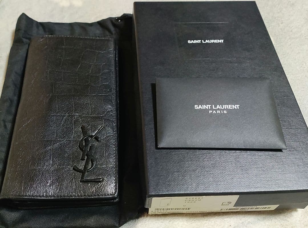 SAINT LAURENT ブラック長財布