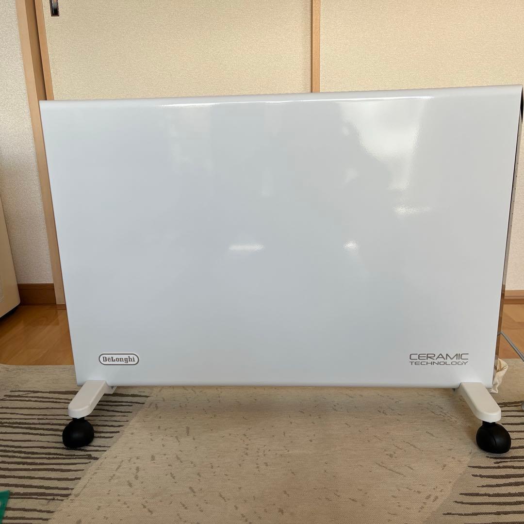 m*u様 デロンギ　コンベクターヒーター